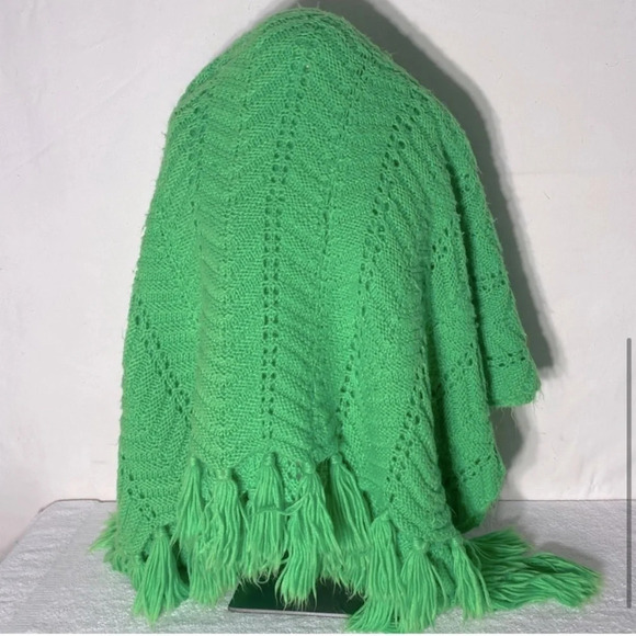 Vintage Handmade Crochet Green  Afghan Throw Blanket - Picture 5 of 10